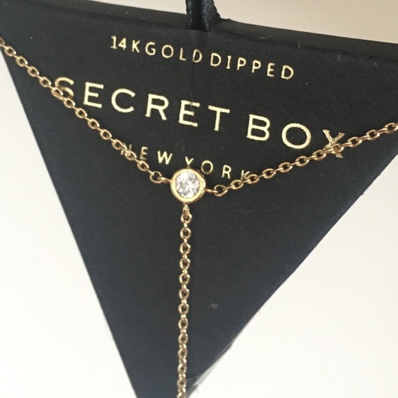 SAVXO Jewelry - 14K gold 🌙Drop Chain🌙Crystal Quartz 🌙 Necklace